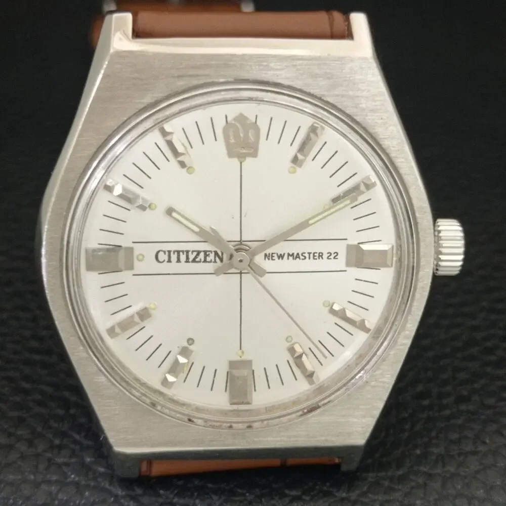 Vintage 1988 Citizen Manual Wound Mens Silver Watch & Silver Accents